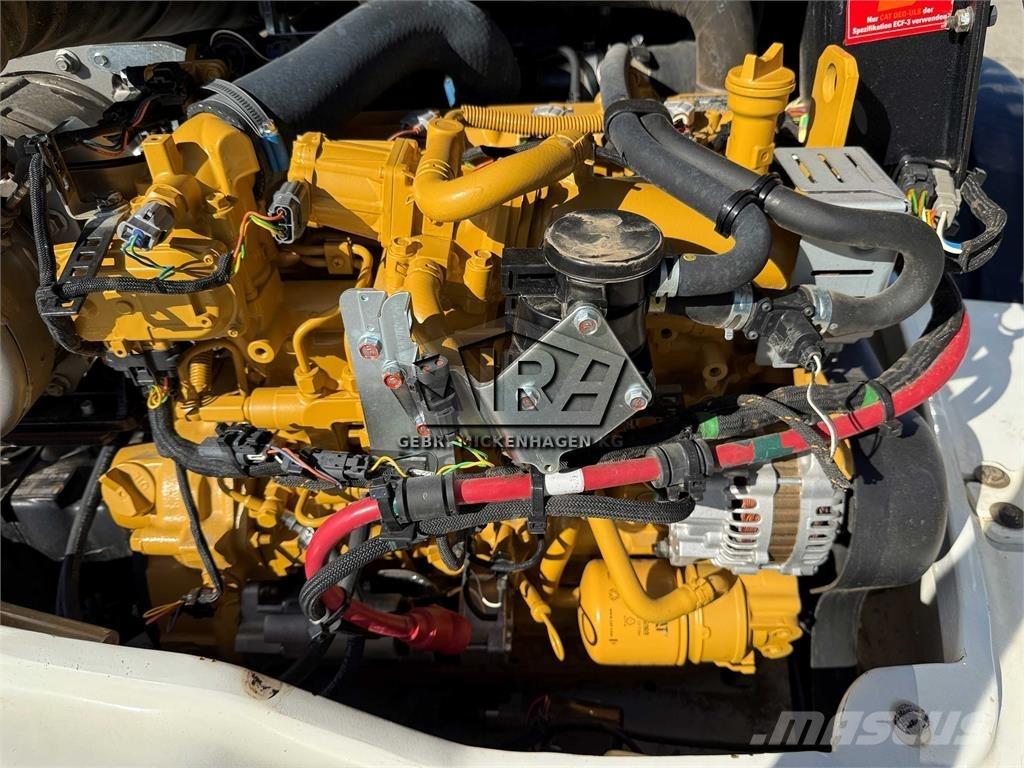 CAT 908 M Chargeuse sur pneus
