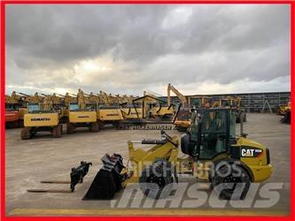 CAT 908M Chargeuse sur pneus