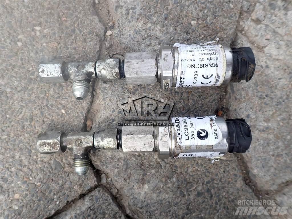 CAT 926 M/ Waage Cabine