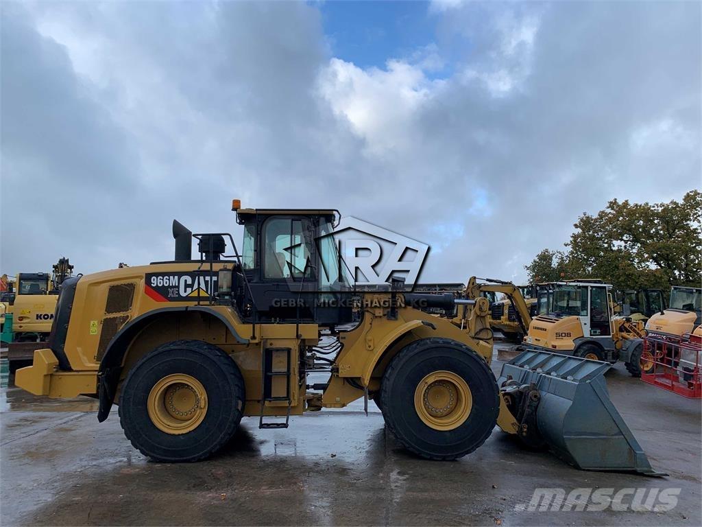 CAT 966M XE Chargeuse sur pneus