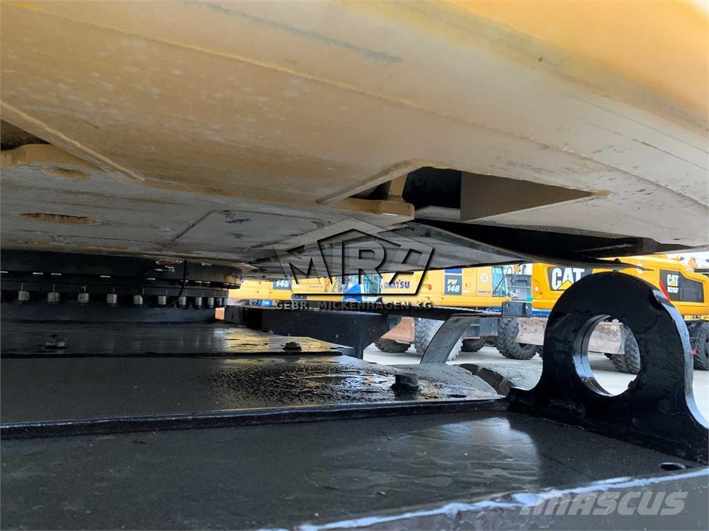 CAT MH3024 Pelle à déchets