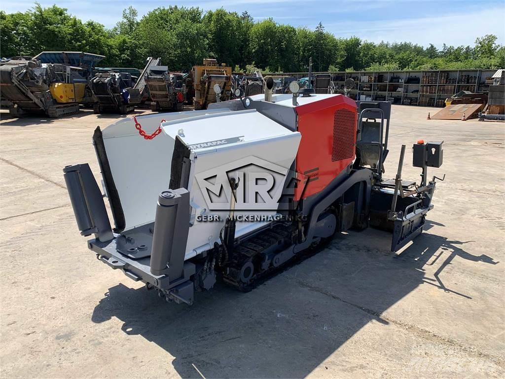 Dynapac F 1200 Finisseur