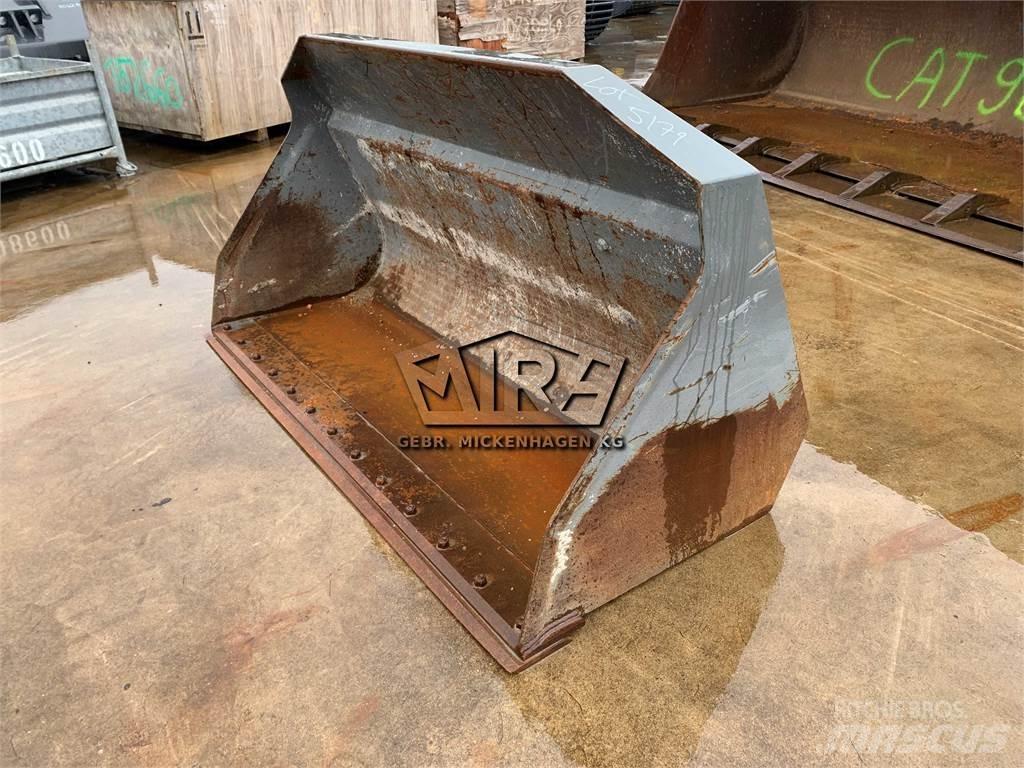 Kramer 1850 mm Godet