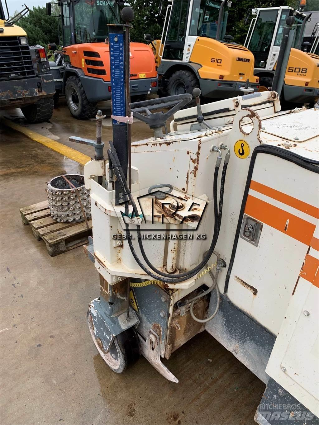Wirtgen W 350 Fraiseuse à froid