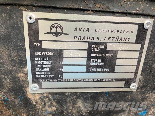  A21 Furgon vin 064 Fourgon