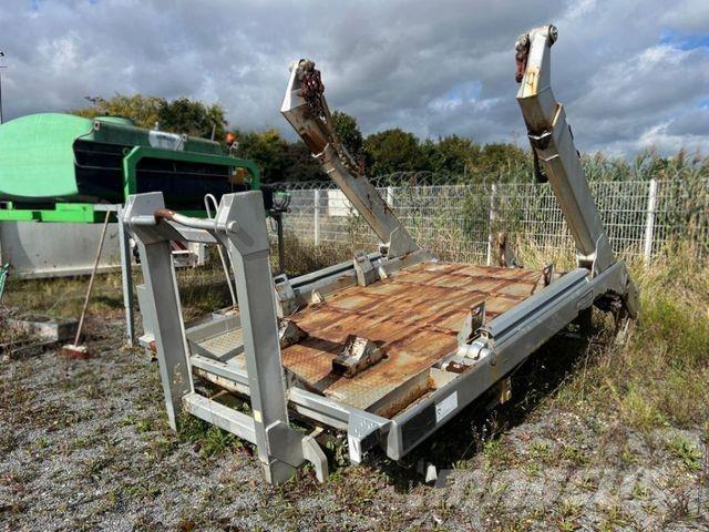  ANDERE Camion ampliroll