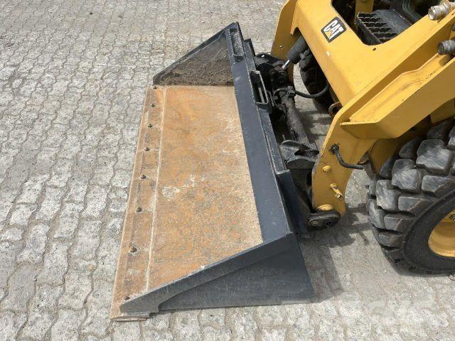 CAT 242D Construction - Autres