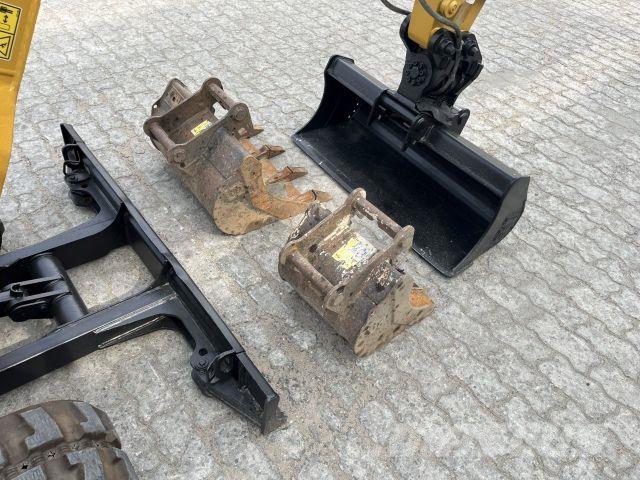 CAT 302 CR Construction - Autres