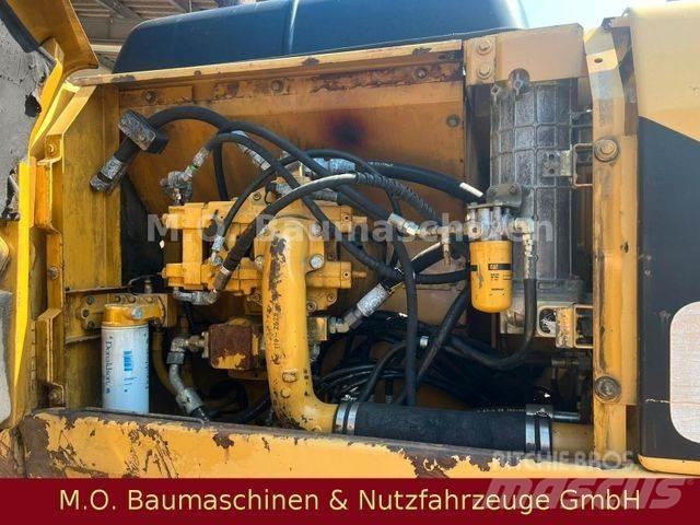 CAT 322 BLN Pelle sur chenilles