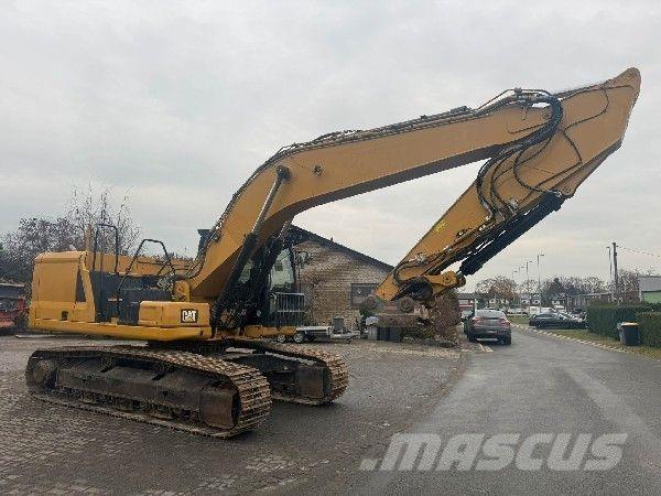 CAT 330 Next Gen Pelle sur chenilles