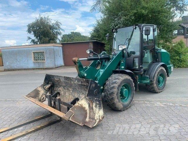 CAT 906 M Chargeuse sur pneus