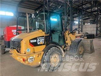 CAT 906M Chargeuse sur pneus