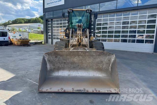 CAT | 926M Construction - Autres