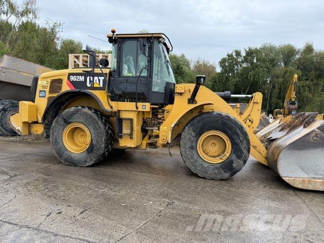 CAT 962 M Chargeuse sur pneus