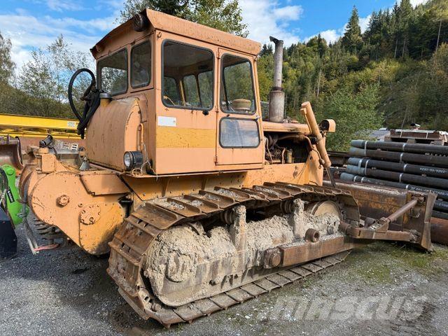 CAT D6C Bouteurs sur chenilles