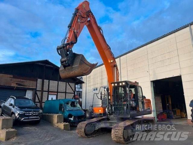 Doosan DX 225 LC-5 Pelle sur chenilles