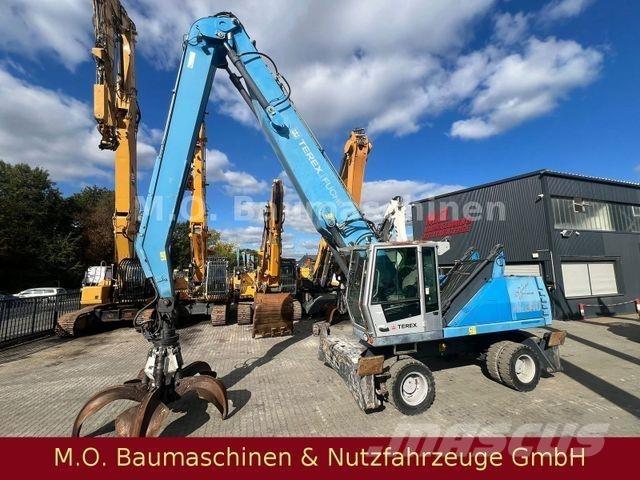 Fuchs MHL 340 Pelle sur pneus