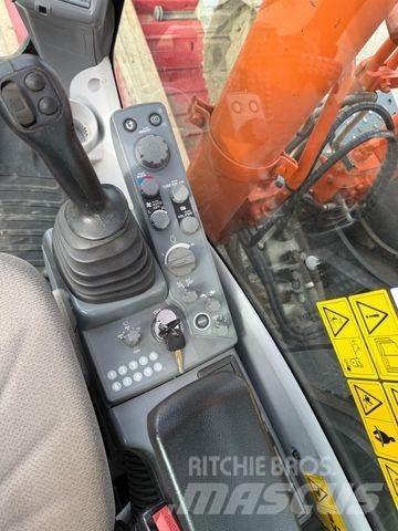 Hitachi ZX 210 LC Pelle sur chenilles
