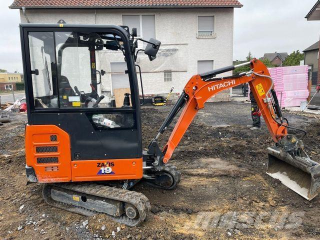 Hitachi ZX19-6 Mini pelle < 7t