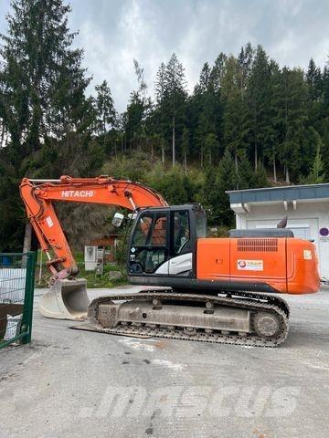 Hitachi ZX210LC-5 Pelle sur chenilles