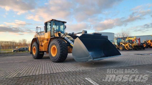 Hyundai HL970A XT Chargeuse sur pneus