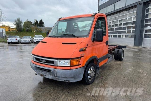 Iveco 35C12 4x2 Autre fourgon / utilitaire