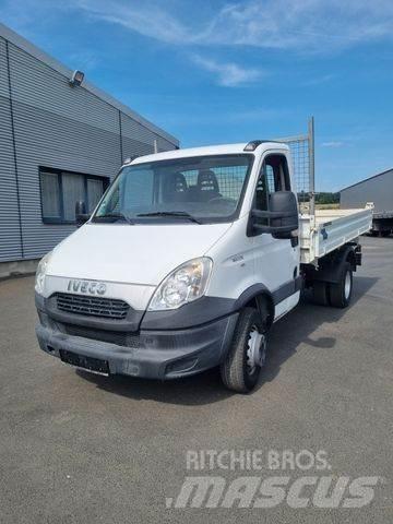 Iveco 60 C 17 K Camion benne