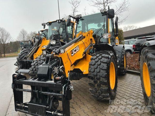 JCB TM 320 Chargeuse sur pneus