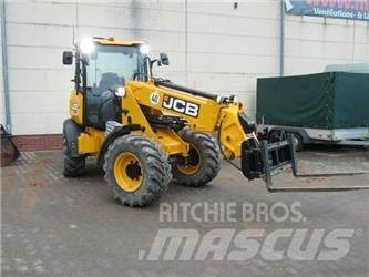 JCB TM220 Agri Chargeuse sur pneus