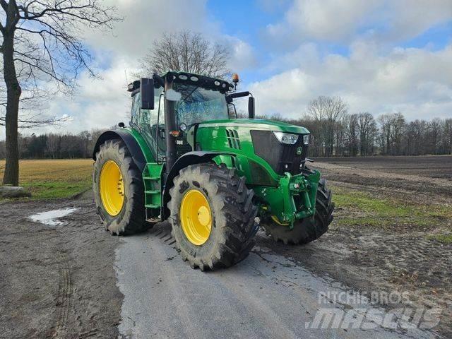 John Deere 6170R Tracteur