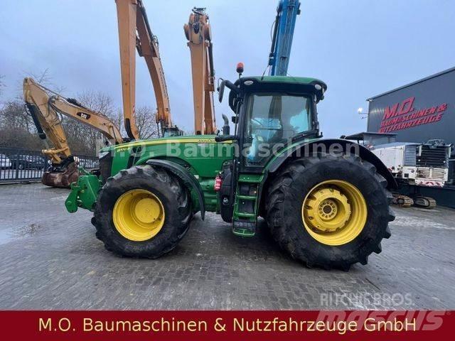 John Deere 8370 R Chargeur frontal, fourche
