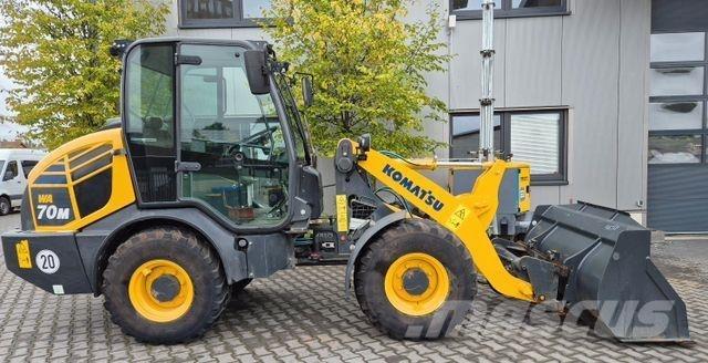 Komatsu WA 70 M-8 Chargeuse sur pneus