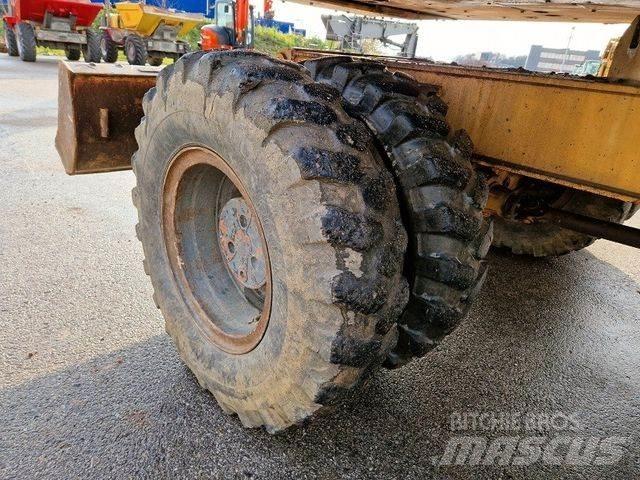 Liebherr A912 Pelle sur pneus