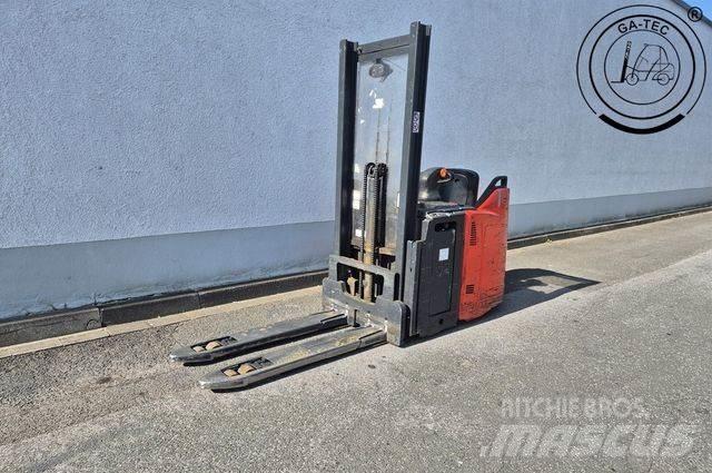 Linde D14SP-133-01 Préparateur de commande haute levée