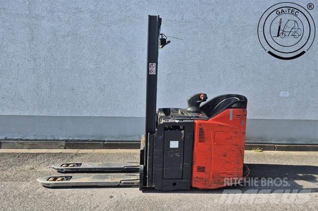 Linde D14SP-133-01 Préparateur de commande haute levée