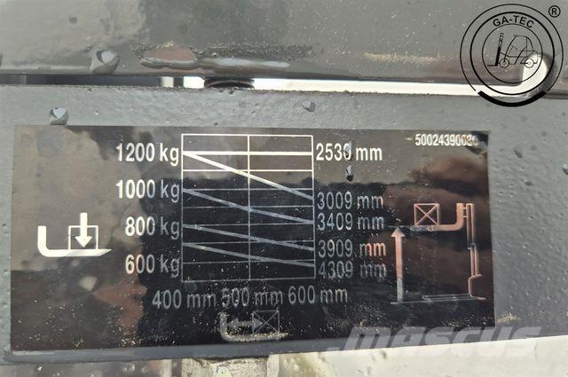 Linde L12 Préparateur de commande haute levée