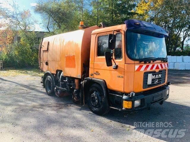 MAN 14.152 Camion balayeur