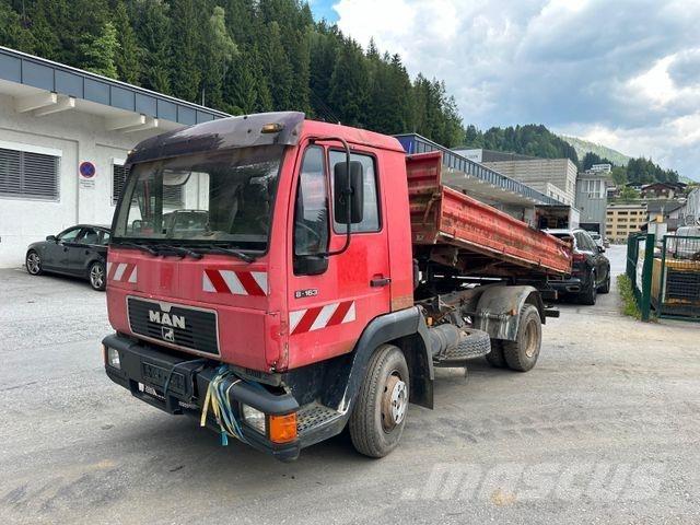MAN 8.163 Camion benne