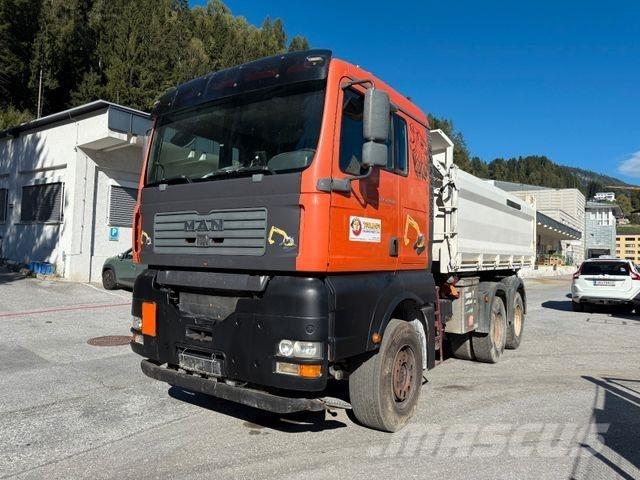 MAN TGA 33.530 Camion benne