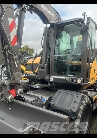 Mecalac 11 MWR Pelle sur pneus