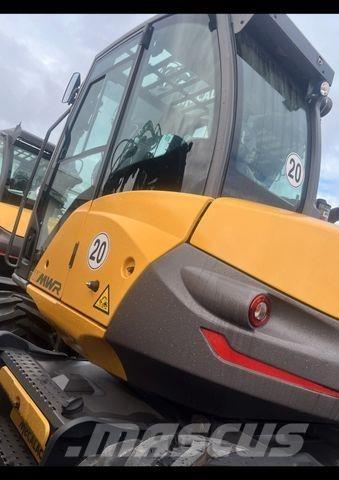 Mecalac 11 MWR Pelle sur pneus