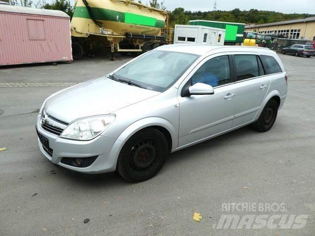 Opel Astra - Voiture