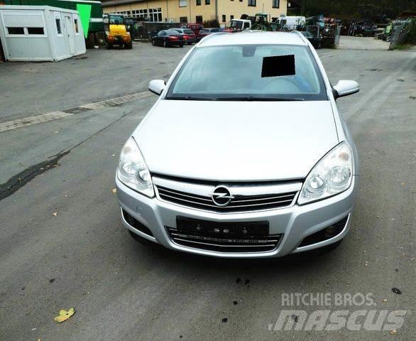 Opel Astra - Voiture