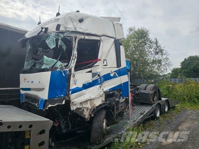 Renault T 440 Tracteur routier