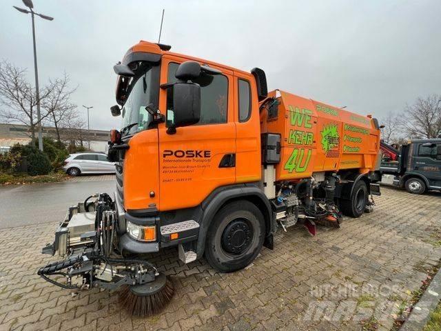 Scania G360 Camion balayeur
