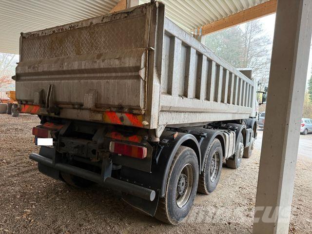 Scania P124c Camion benne