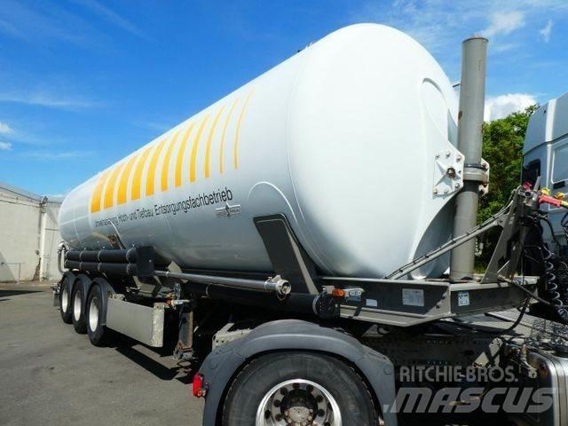 Spitzer SK 2753 CAL Semi remorque citerne