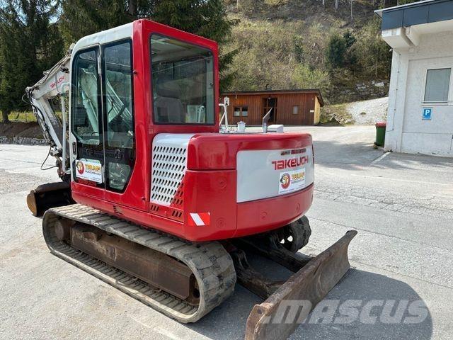 Takeuchi TB070 Mini pelle < 7t