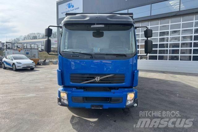 Volvo FLL-290 Camion à rideaux coulissants (PLSC)
