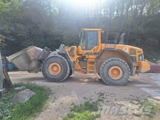Volvo L 220 G Chargeuse sur pneus